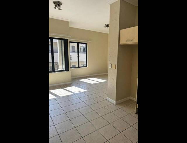 1 BEDROOM PROPERTY TO RENT IN FERNDALE